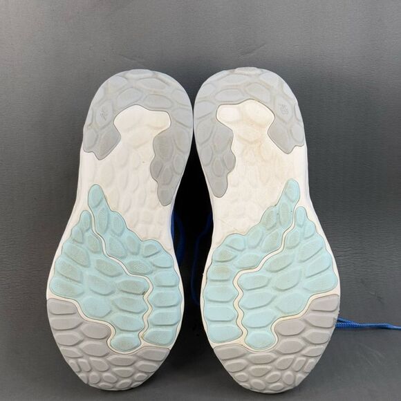 New balance Arishi v4 Athletic Sneaker shoes womens size 8 - Picture 8 of 8